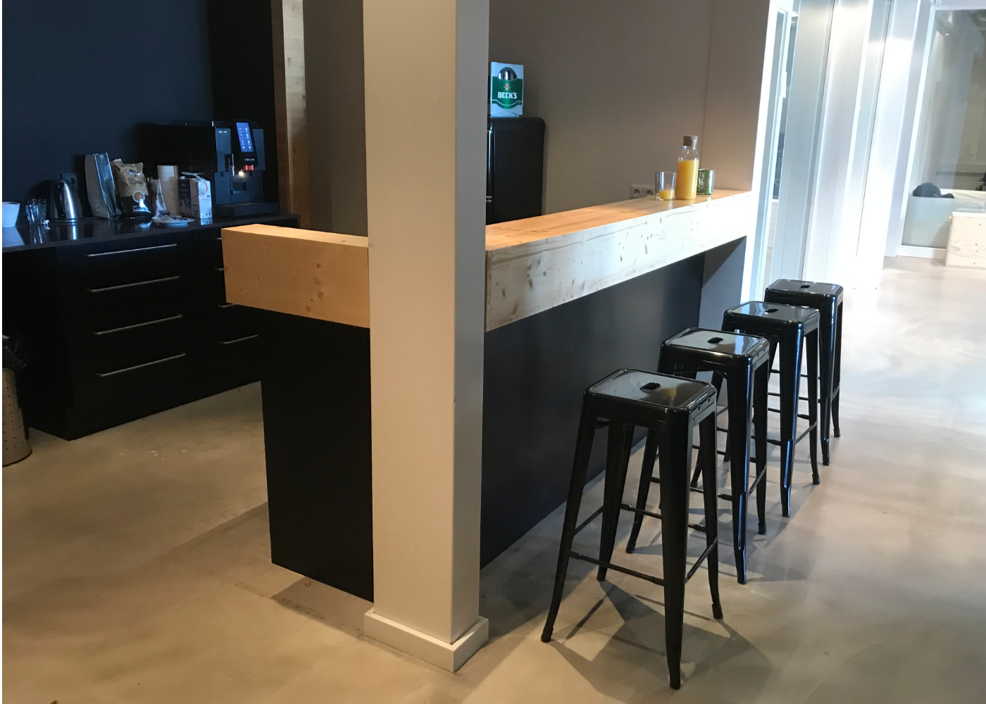 Ladenbau Theke / Tresen andere Ansicht