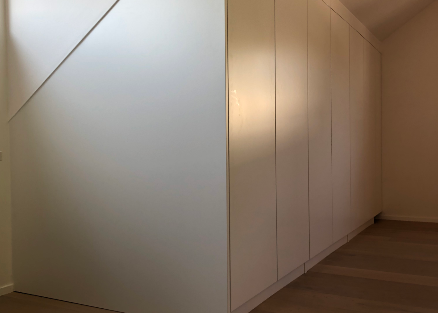 Schlafen Schrank anderer Blickwinkel