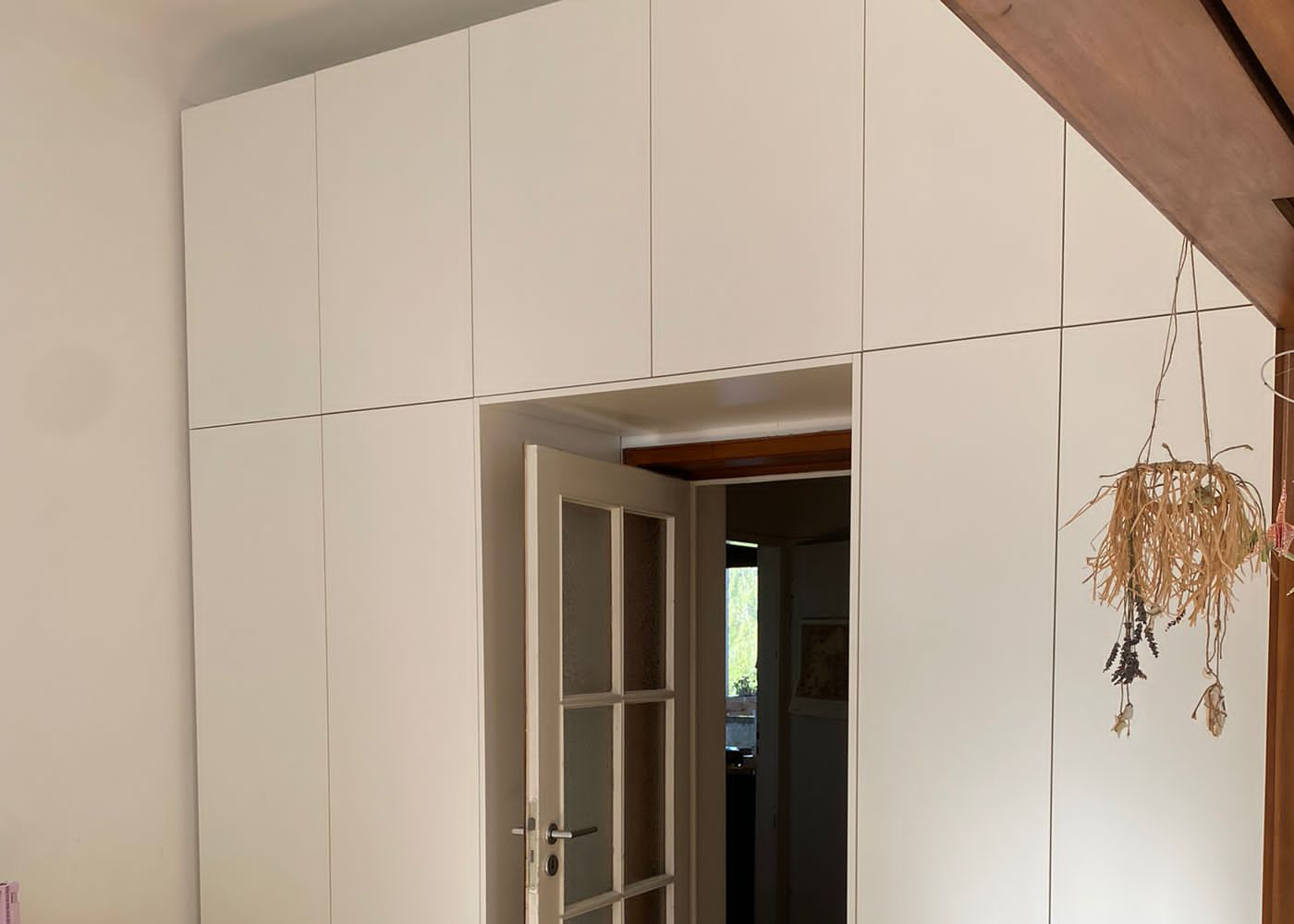 Wohnen maßgebauter Schrank